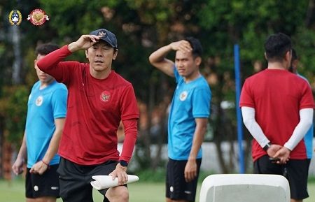 Shin Tae-yong Pelatih Tim Nasional Indonesia. (Foto : Instagram PSSI)Apa itu weight training? (Foto : Instagram Anindita Hidayat)