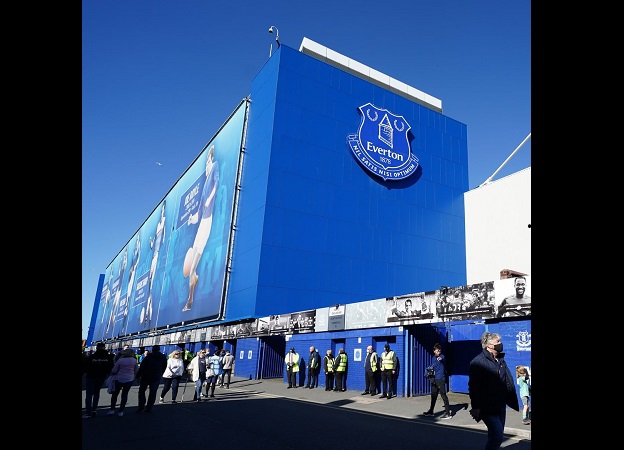 Leicester City tunda pertandingan menghadapi Everton, (Foto : Instagram Lcfc)