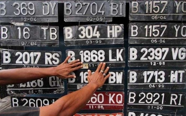 Daftar Kode Plat Nomor Kendaraan Sulawesi Barat DC dan Seri Belakang (Foto: Dok. Istimewa/Klikkoran)