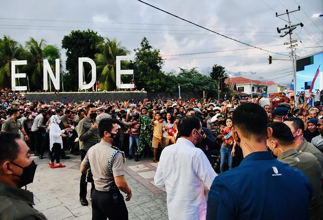 Presiden Joko Widodo saat mengunjungi kota Ende untuk memperingati hari lahir Pancasila, (Foto: Instagram Jokowidodo)