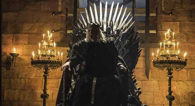 Profil Aerys II Targaryen, Mad King dalam Film Game of Thrones (adorocinema)