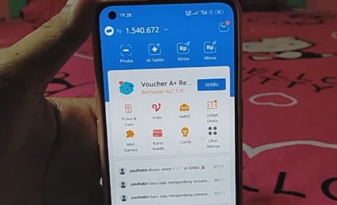 Ilustrasi saldo DANA gratis dari aplikasi penghasil uang. (Foto: Youtube Gratis Aja)Aplikasi penghasil uang EarnDaily-Earn Money Every Day.