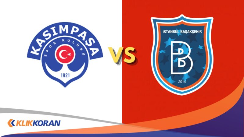 Kasimpasa vs Istanbul Basaksehir. (Foto: Klikkoran.com)