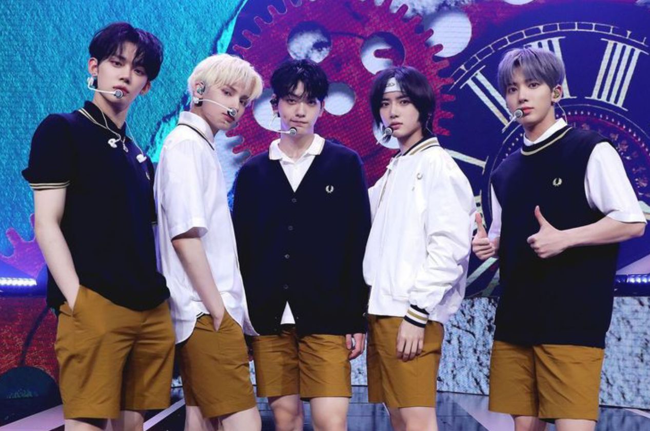 Lirik Happy Fools by TXT feat Coi Leray 
