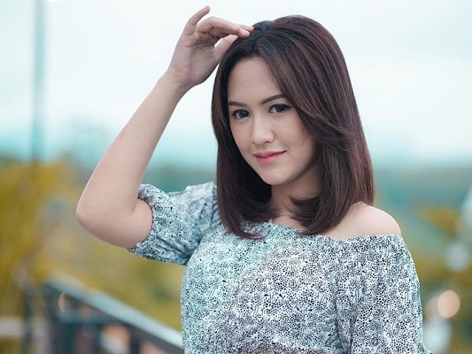 Lirik lagu Ngopi Maszeh by Happy Asmara