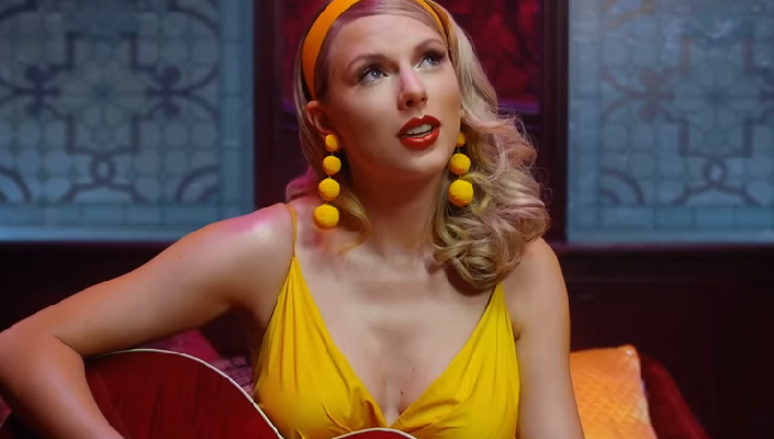 Arti Lirik Lagu 'Lover' by Taylor Swift beserta Makna dan Terjemahan Indonesia (Foto : Tangkap Layar Youtube)