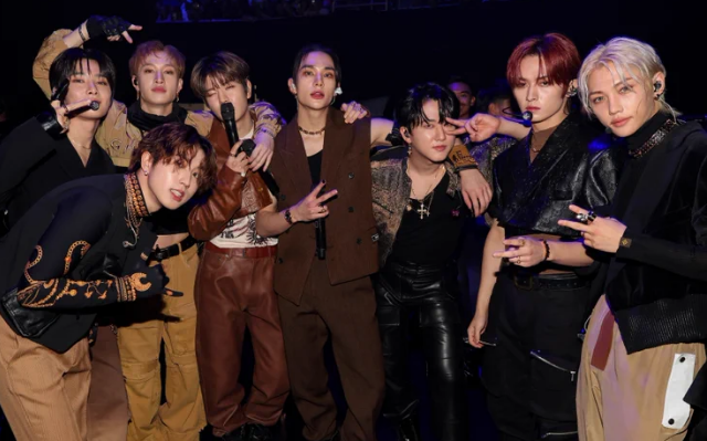 “5-STAR” Menjadi Album Pertama Stray Kids yang Masuk Chart Selama 14 Minggu di Billboard 200 (Foto: Twitter/@MTV)