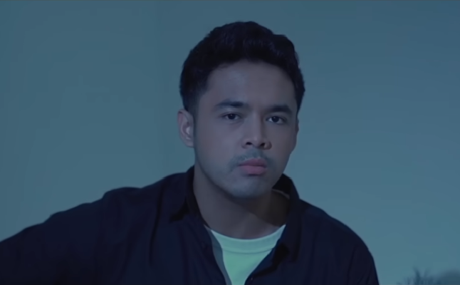 Arti Lagu 'Penjaga Hati' by Nadhif Basalamah, Lirik Karna Bersamamu Semua Terasa Indah Viral di TikTok! (Foto: Tangkap Layar Youtube/nadhif basalamah)