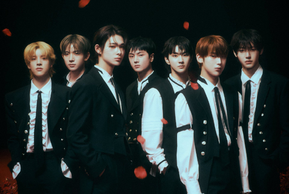 Bersiaplah! ENHYPEN Akan Comeback Pada Bulan November Mendatang (Foto: Twitter/@kchartsmaster)