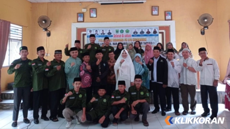 Anggota DPR RI asal Sumatera Barat II, Nevi Zuairina dan Forum Komunikasi Lembaga Pendidikan Al-Qur'an (FK-LPQ) di Kabupaten Padangpariaman.