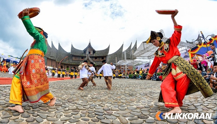 Ilustrasi Tempat Wisata Sumatera Barat (foto: Topsumbar)