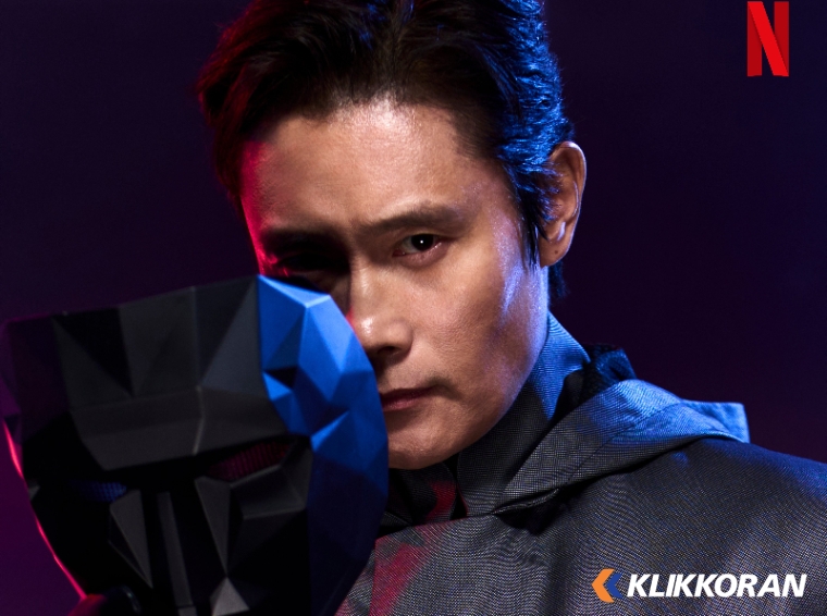 Still Cuts Lee Byung Hun dalam Squid Game 2 (foto: Netflix)