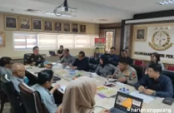 Beginilah suasana pertemuan terkait criminal justice system di Kejari Pekanbaru.(ist)