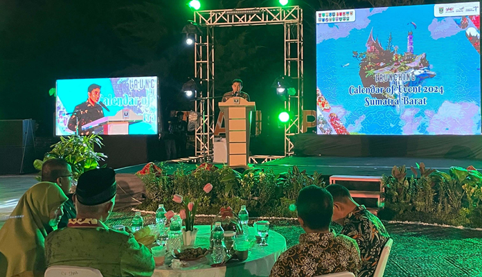 Foto Telkomsel dan Dinas Pariwisata Sumatera Barat Terus Majukan Sektor Pariwisata Melalui Layanan Mobility Insight
