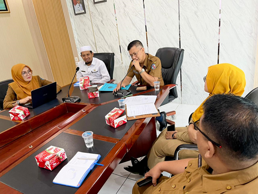 Rapat keikutsertaan kabupaten Limapuluh Kota pada event Minangkabau Halal 2024, dipimpin Asisten Ekonomi Pembangunan Eki Hari Purnama di ruang rapat bupati setempat, pada Selasa 24 April 2024.