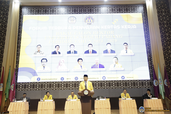 Foto Forum Terbuka, Memperkenalkan 11 Bakal Calon Rektor UNP 20242029