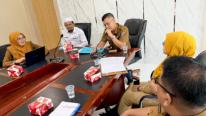 Rapat keikutsertaan kabupaten Limapuluh Kota pada event Minangkabau Halal 2024, dipimpin Asisten Ekonomi Pembangunan Eki Hari Purnama di ruang rapat bupati setempat, pada Selasa 24 April 2024.