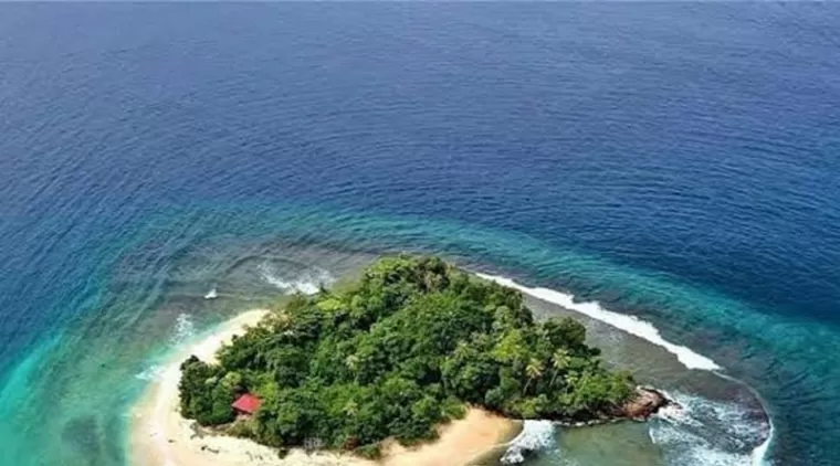 Pemkab Pessel Berikan Ruang Bagi Komunitas Untuk Promosi Wisata Di Pesisir Selatan