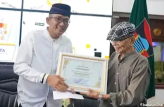 Apresiasi Wako Hendri Septa, Membalas Jasa Para Budayawan dengan Penghargaan