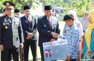 Bupati Pessel Rusma Yul Anwar Luncurkan Program Pesisir Selatan Pintar (P2SP)