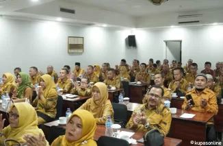 Pelaksanaan Bimbingan Teknis (Bimtek) Arkas (Aplikasi Rencana Kegiatan dan Anggaran Sekolah) BOSP (Bantuan Operasional Satuan Pendidikan), di Ballroom Triple Tree Hotel, Selasa 28 Mei 2024.
