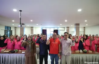 Ketua DPRD Sumbar Ajak Perempuan Tingkatkan Kreativitas dalam Meningkatkan Ekonomi Keluarga