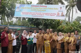 Bupati Limapuluh Kota Safaruddin secara resmi membuka kegiatan pengukuran dan intervensi serentak pencegahan stunting di kabupaten Limapuluh Kota, Selasa 11 Juni 2024