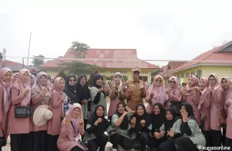 Jalin Keakraban, Guru-guru TK se-Kabupaten Limapuluh Kota Adakan Beragam Lomba Selasa siang, 4 Juni 2024, bertempat di lapangan Volly SMAN 1 Harau.