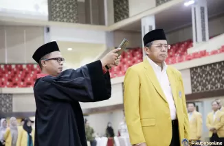 Prof. Ganefri dilantik sebagai Senior Eksekutif UNP oleh Rektor