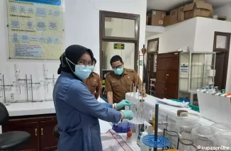 Kegiatan di UPTD Laboratorium LH Kota Pariaman yang masih eksis.(Trisnaldi)