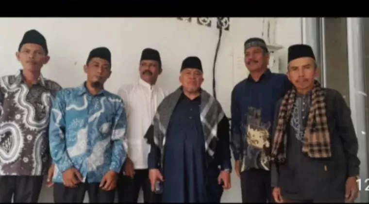 Koto Gadang Gelar Acara Halalbihalal di Mesjid Taqwa undang Buya Ristawardi