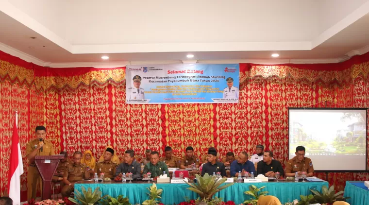 Pj. Walikota Payakumbuh diwakili Asisten I Dafrul Pasi, pada Musrenbang kecamatan diharapkan terjadi penajaman, di aula kecamatan Payakumbuh Utara, Senin 3 Februari 2025.
