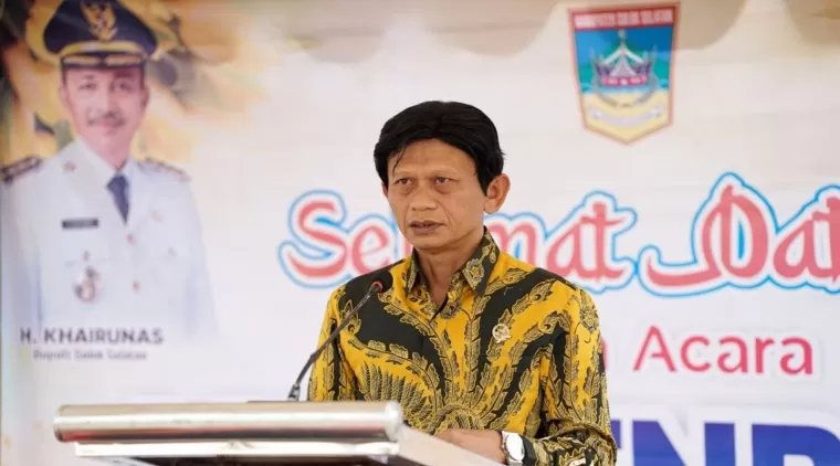 Anggota DPRD Fraksi Golkar Roni Ismaji