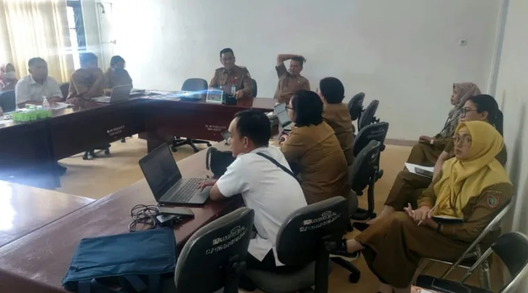 Dinas Perkebunan Kalteng Perkuat Transparansi Publik Melalui Kunjungan Tim PPID Utama