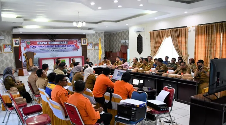 77 Ribu Jiwa Terdampak Banjir, Pemkab Barsel Pastikan Bantuan Sosial Tepat Sasaran