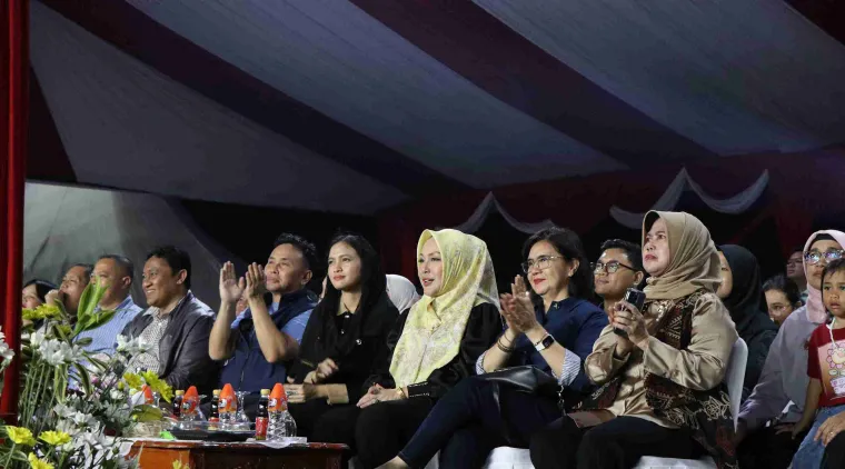 Pesta Tahun Baru di Kalimantan Tengah, Sambut 2025 dengan Semangat Kebersamaan