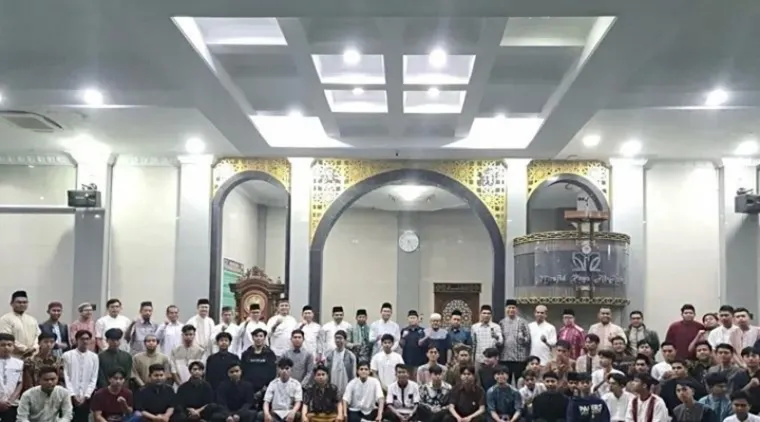 UNP Dorong Komunikasi Positif di Era Digital Melalui Kegiatan Subuh Mubarak