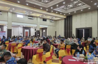 Kegiatan yang diprakarsai oleh Dinas Pemberdayaan Masyarakat Desa Nagari (DPMDN) ini turut dihadiri dari unsur Forkopimda dan kepala-kepala OPD se-kabupaten Limapuluh Kota bertempat di Ballroom Hotel Mangkuto, Payakumbuh, Kamis 17 April 2025.