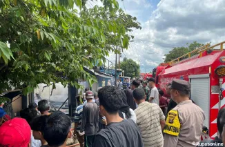 Dua Unit Rumah Ludes Di Lalap Si Jago Merah