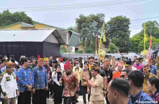 Gubernur Kalteng Resmikan Balai Induk Kaharingan dan Gedung Kayu Erang Tingang