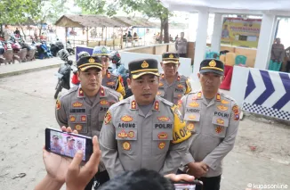 Kapolres Pasaman Barat Melakukan Pengecekan di Pos Pengamanan Objek Wisata Pantai Sasak, Kabupaten Pasaman Barat