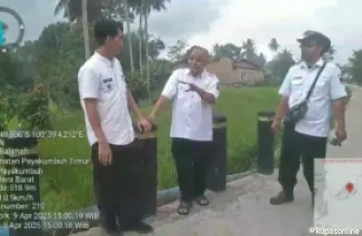 Seperti diberitakan media ini beberapa hari lalu dengan judul "Akibat Tidak Dipasang Penyanggah, Jembatan Konsen Senilai Rp1,4 M Sudah Melengkung", akhirnya disikapi pihak terkait dan langsung turun lapangan, Selasa 9 April 2025.