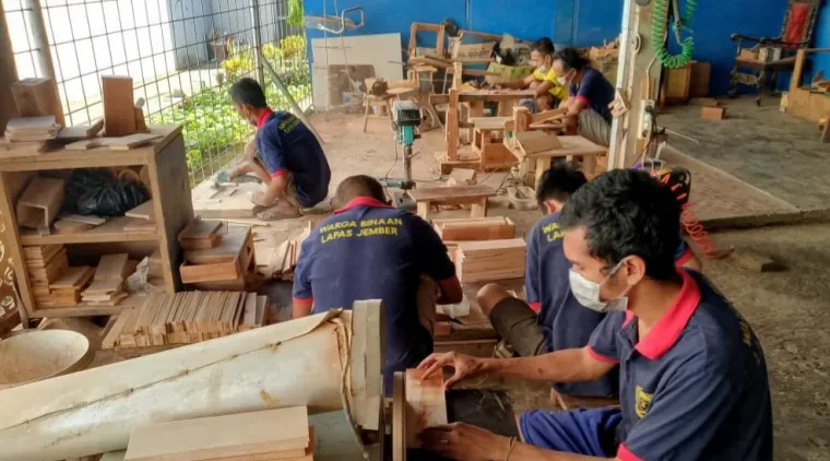 Bekali Hidup dari Lapas Jember, WBP Berdaya Lewat Ketrampilan