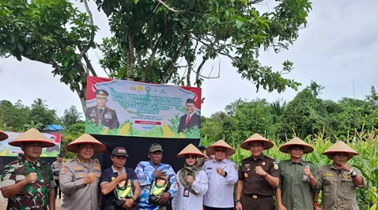 Dinas Perkebunan Dukung Aksi Nyata Swasembada Pangan Lewat Panen Raya Jagung
