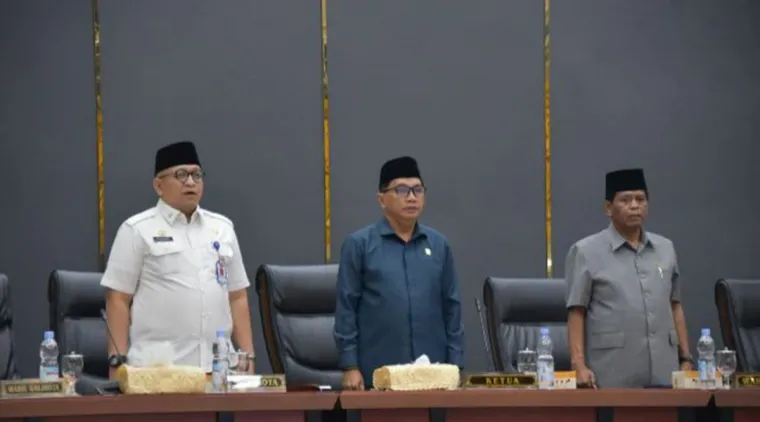 DPRD Kota Padang Resmi Tutup Masa Sidang II dan Buka Masa Sidang III Tahun 2025, Mastilizal Aye Tekankan Komitmen Legislasi