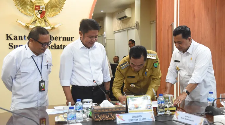 Gubernur Herman Deru Realiasikan Pembagian Porsi  Saham 10 Persen  Pengelolaan Minyak dan Gas Bumi Wilayah Kerja Rimau