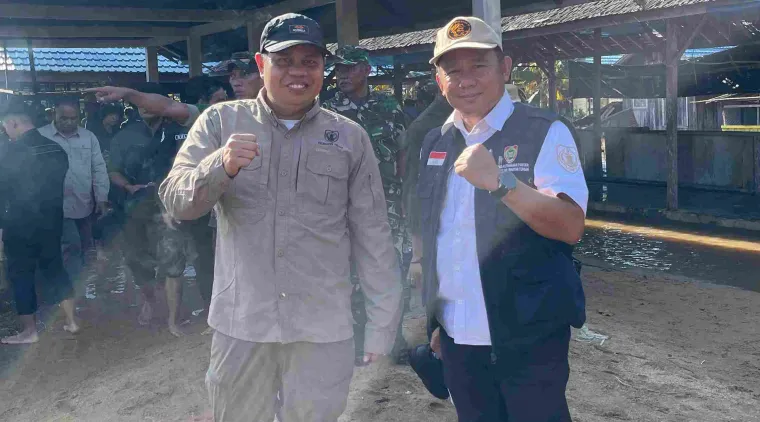 Tinjau Langsung Banjir di Barsel, Gubernur Kalteng Pastikan Seluruh Lini Pemerintah Bergerak Cepat