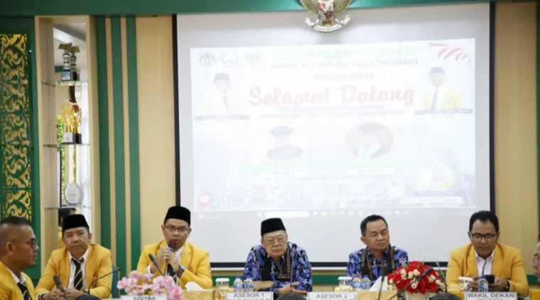 UNP Terima Kunjungan Asesor LAMDIK untuk Evaluasi Program Studi Administrasi Pendidikan