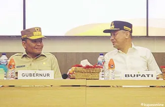 Gubernur Kalteng Salurkan 75 Ton Beras untuk Warga Terdampak Banjir di DAS Barito