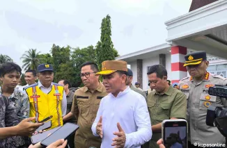 Gubernur Kalteng Tekankan Kepedulian dan Aksi Nyata untuk Korban Banjir Barito